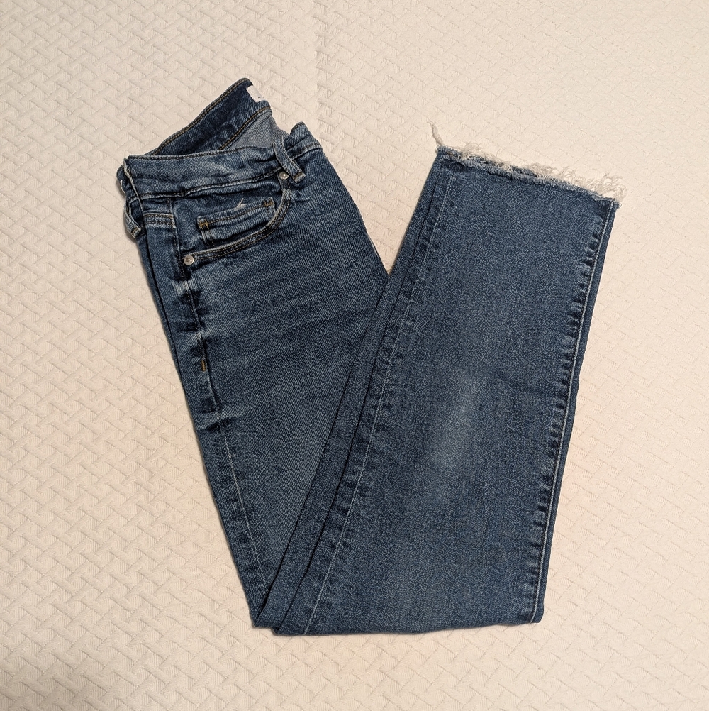 Loft Blue Jeans Straight Cropped High Waist Medium Unfinished Hem Size 26/2